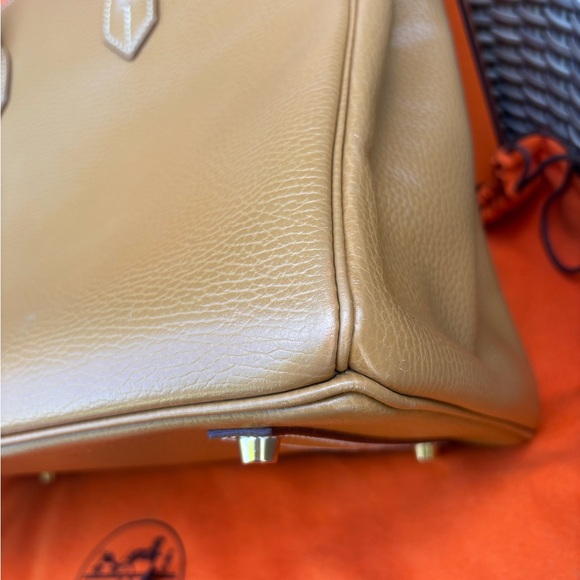 Authentic HERMES BIRKIN 35 natural brown Togo leather gold hardware with charm - Picture 7 of 16